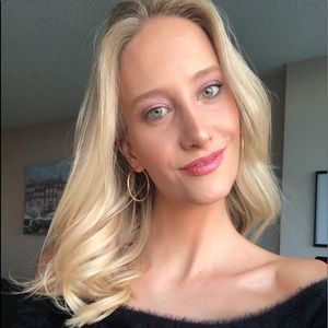 Meet your Posher, Samantha